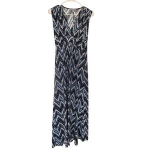 Veronica M blue chevron stretch sleeveless maxi dress Women’s Size M
